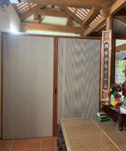 Vách ngăn phòng ngủ bằng rèm kín đáo