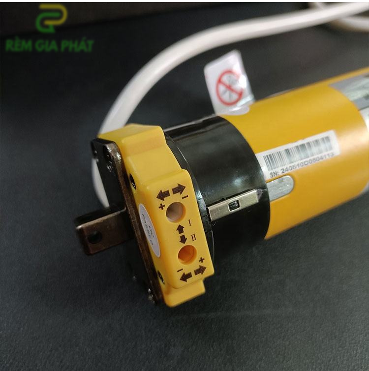 Động cơ Rèm Cầu Vồng Ihome Model: IH25 1.2/30E