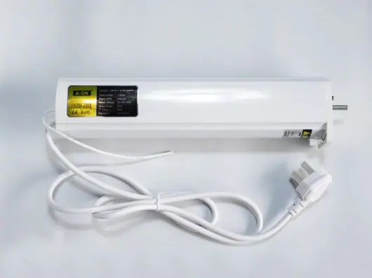 Rèm trần tự động SOMFY hệ xếp lớp lô cuốn cáp, thanh ray U treo